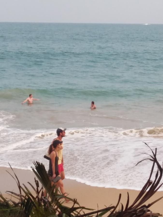 Canoe Beach Resort Tangalle Exterior foto
